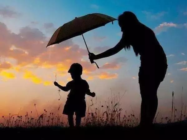 孩子害怕父母该怎么去引导,父母害怕孩子的哪些问题