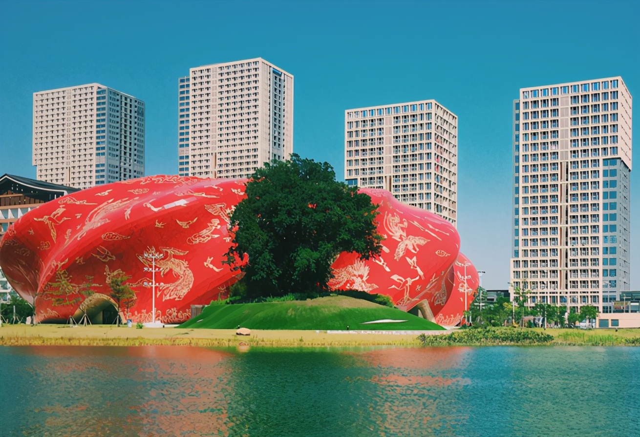 广州恒大新球场建筑,广州恒大被骂