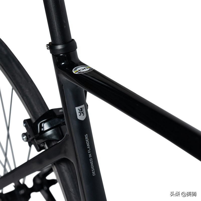 迪卡侬山地车st100,迪卡侬edrcf105公路车测评