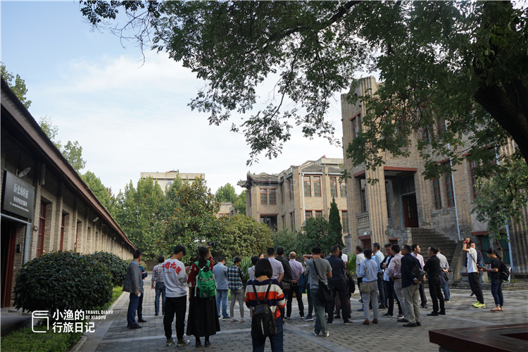 西安时髦小洋楼，张学良、周总理曾住过，珍藏国内唯二的复古轿车