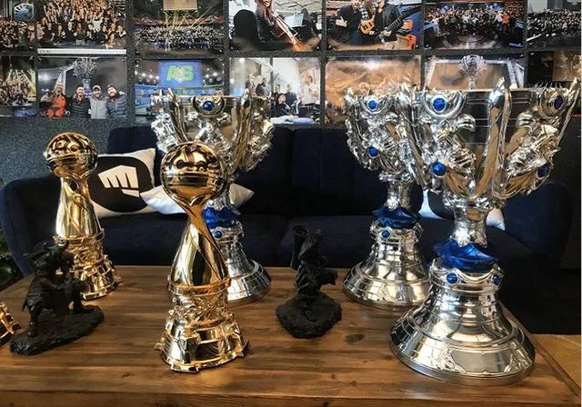 2018鑻遍泟鑱旂洘8寮鸿禌igvskt,鑻遍泟鑱旂洘瀛ｄ腑璧沬gskt