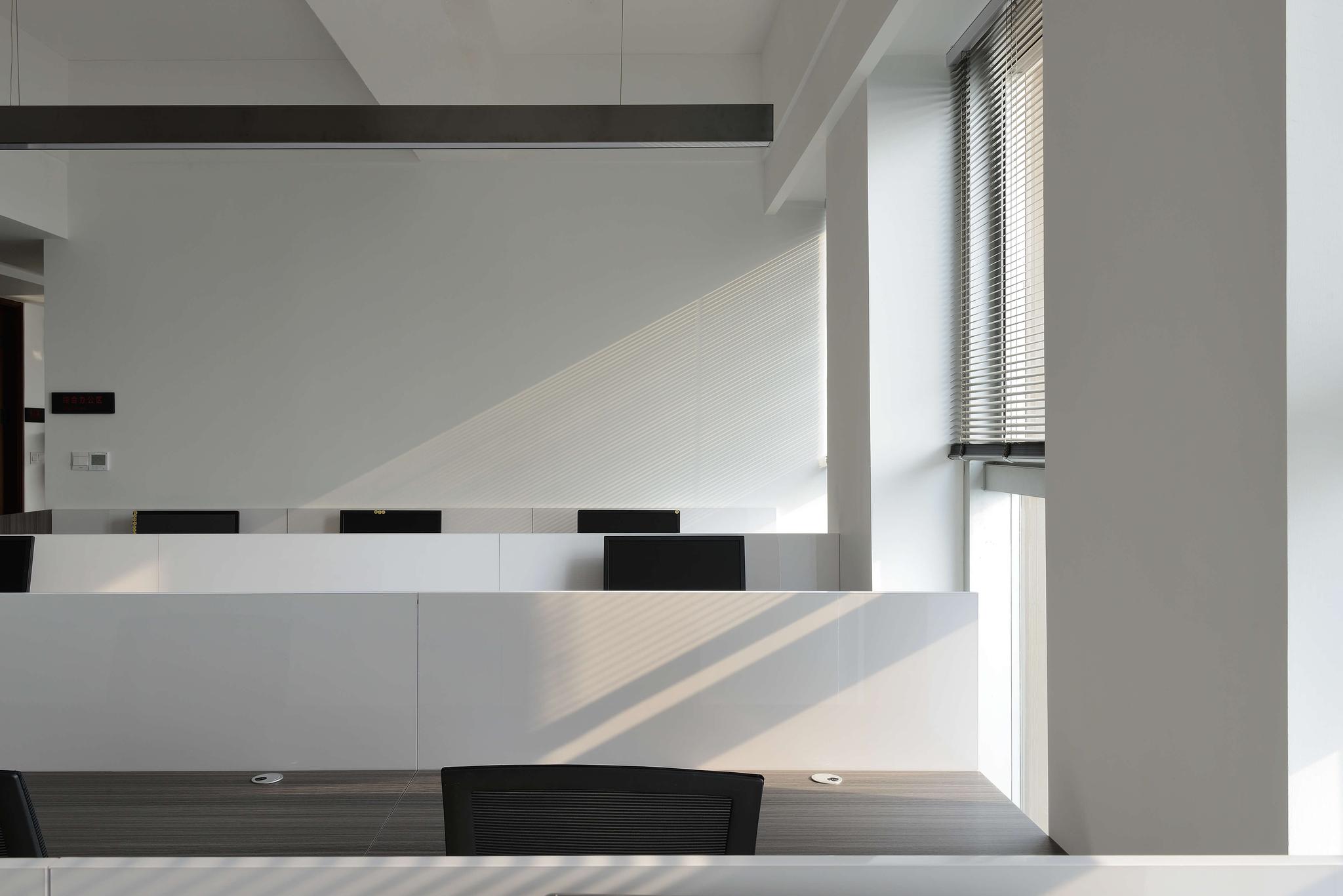 自在天装饰株洲公司,湘潭自在天装饰谭金良