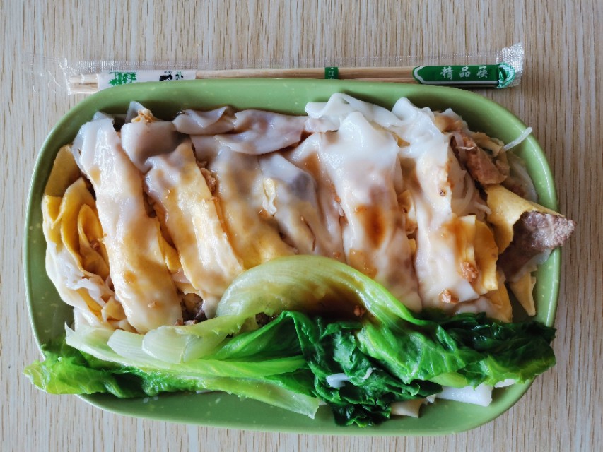 在家怎样做肠粉米浆视频,广东肠粉酱汁配方详细教程