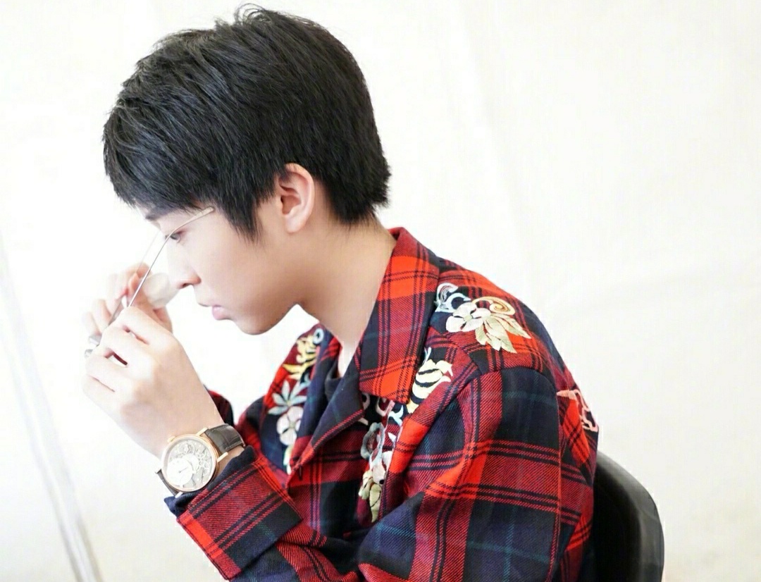 逐渐被遗忘的主播嗨氏,嗨氏退出了虎牙直播