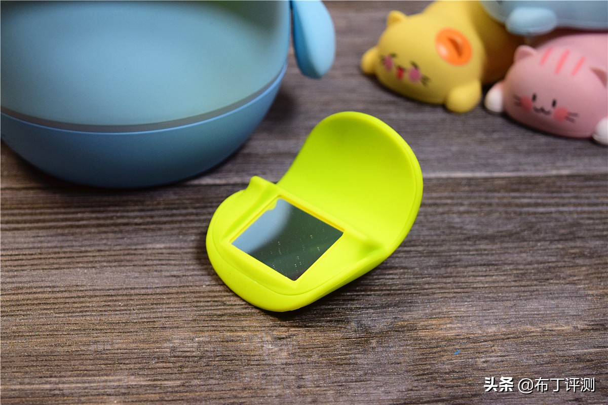 ai智能教育陪伴机器人,智慧儿童ai学习机器人