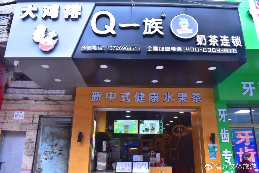 在学校旁边适合什么样的小吃店,在学校开什么小吃馆