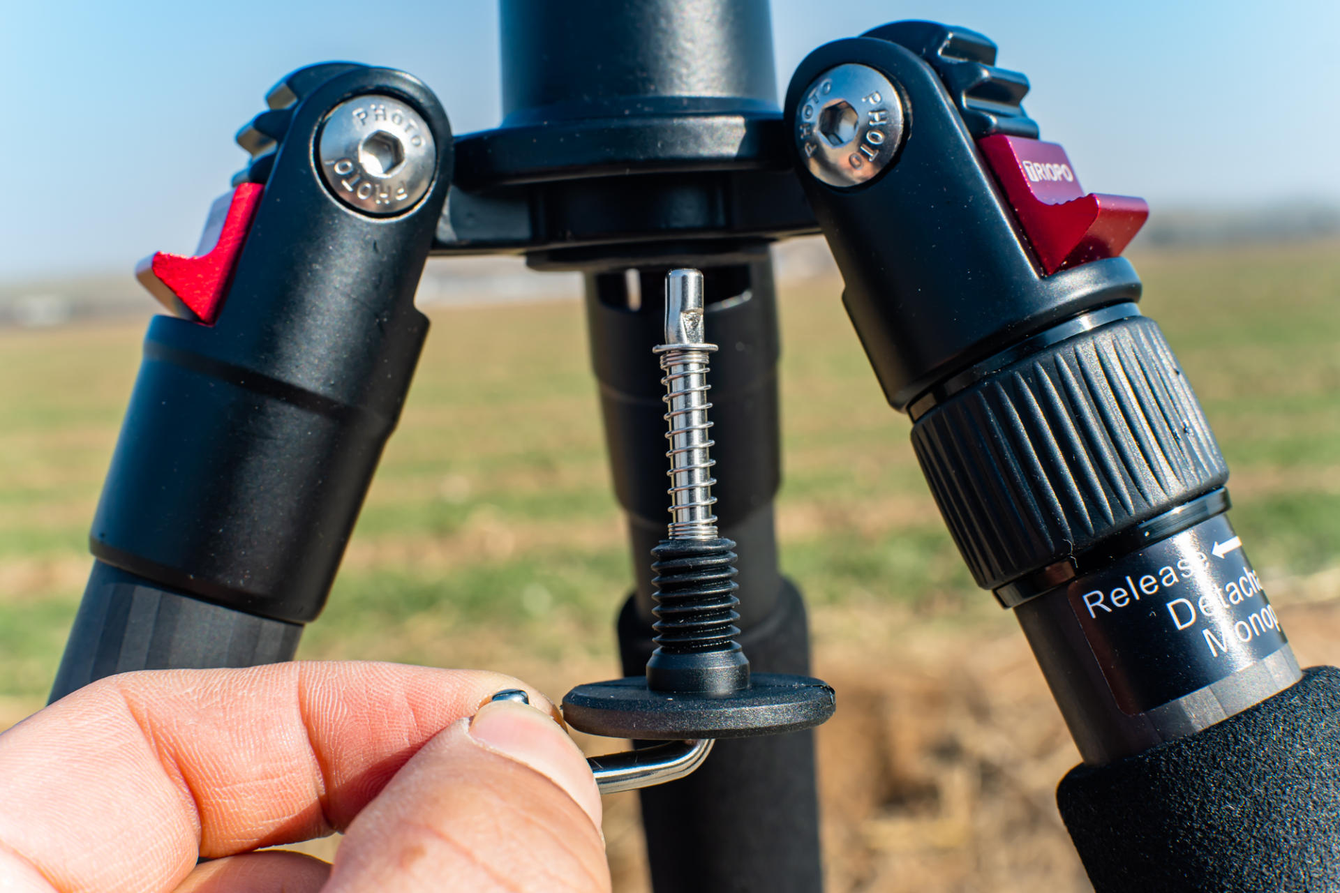 碳纤维三脚架平价推荐,性价比高碳纤维三脚架前十名