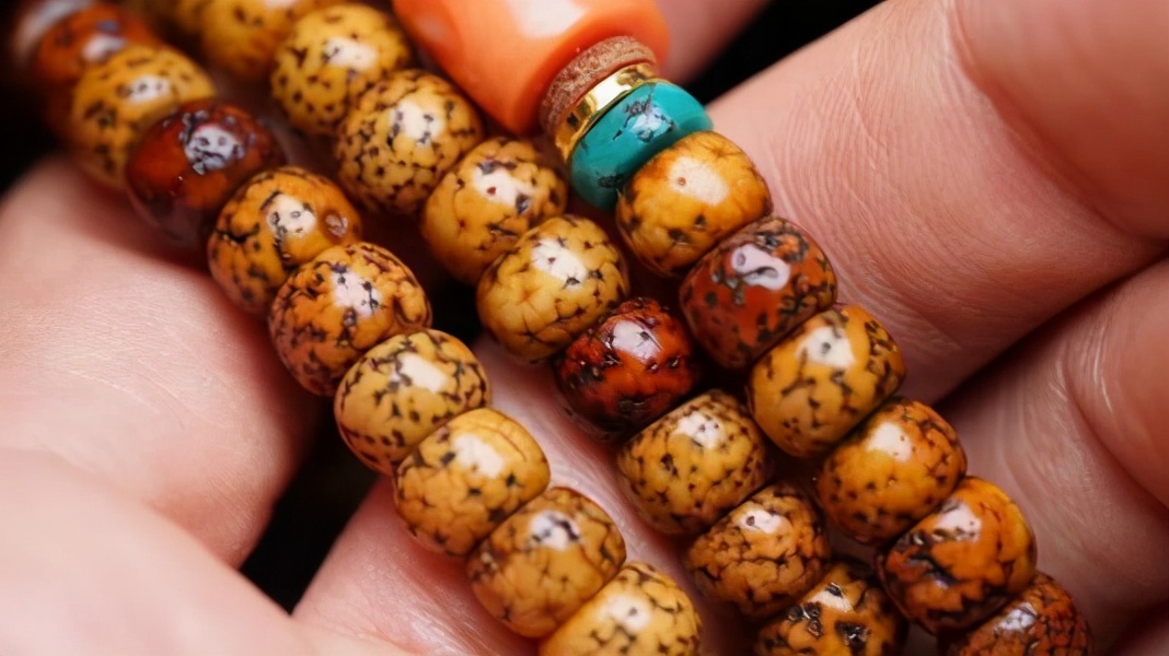 七种盘手串的方法,盘手串哪种手串比较香