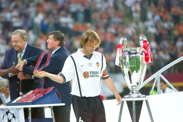 曾经红极一时的足球巨星们,曾经的足坛大牌球星