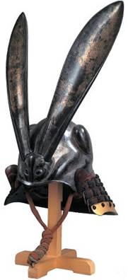 什么造型都有！看看日本战国的奇葩头盔