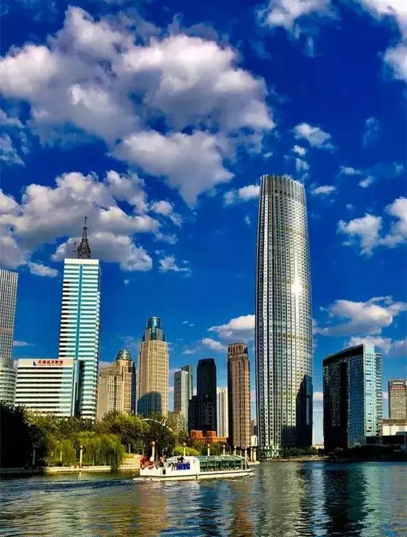 激荡中国四十年2003,激荡40年解读