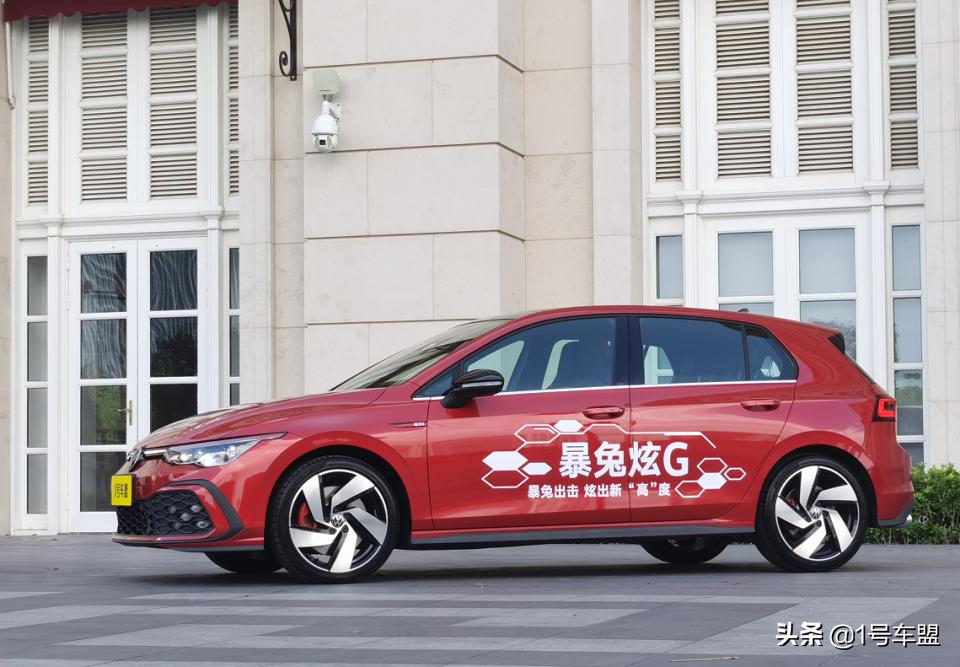 试驾高尔夫gti2021,高尔夫gti赛道狂飙