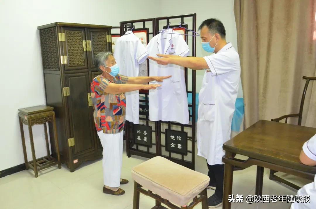 天颐堂开展“情系东韦老*党**员,温暖体检暖人心”公益活动