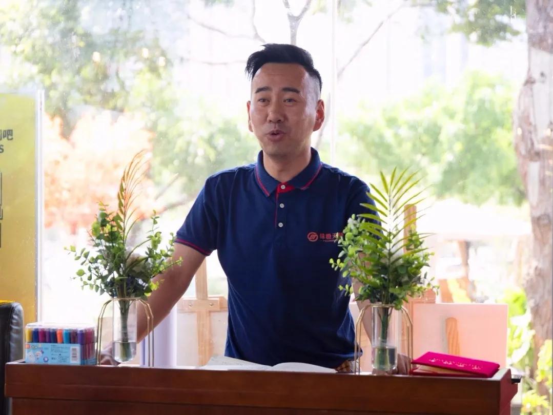 风雨同舟砥砺前行团建,团建乘风破浪