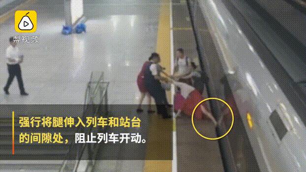 十岁男孩有种想要跳楼的冲动心理,13岁男孩想跳楼心理辅导