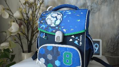 学生书包4-6年级护脊减负书包,初中生书包3-6年级减压护脊书包