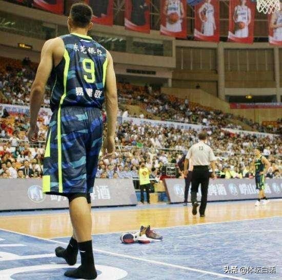 李宁所面临的困局,李宁陷入的舆论事件