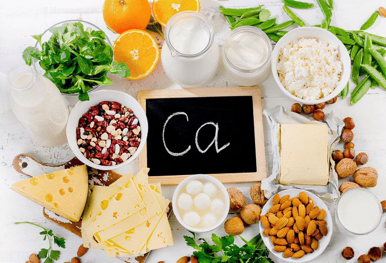 儿童的胸骨大小不一样怎么办,儿童前胸骨凸出来怎么回事