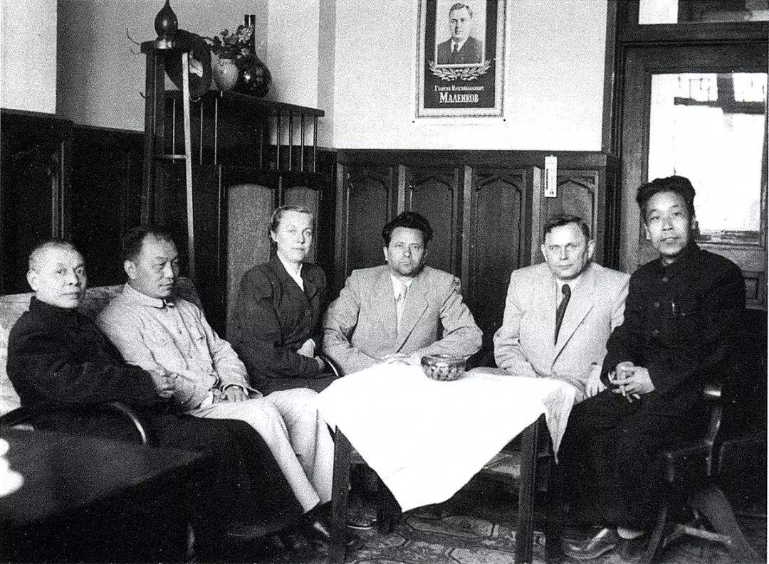 苏联援华专家级别,苏联援华专家的个人生活安排