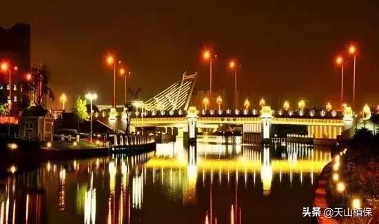 *疆新**库尔勒彻底火了！登上央视让世界瞩目，为库尔勒而骄傲