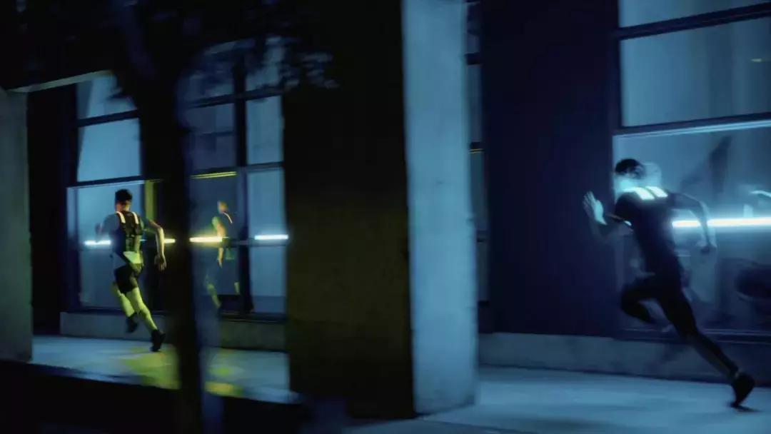 突破5层楼高厚重混凝土、1000磅的墙壁...欧美五大闯关综艺盘点！