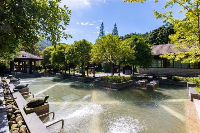 【花水湾•五星级】花水湾地标酒店！金陵温泉酒店泡古海温泉