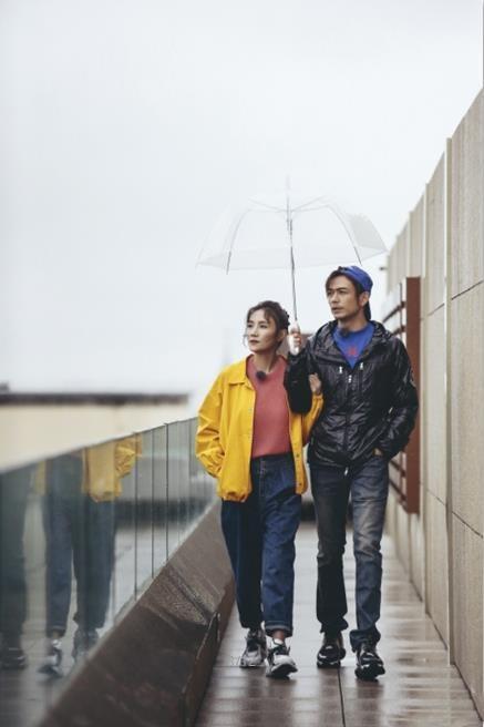 小包总杨烁秀恩爱,小包总杨烁和刘涛亲吻精彩片段