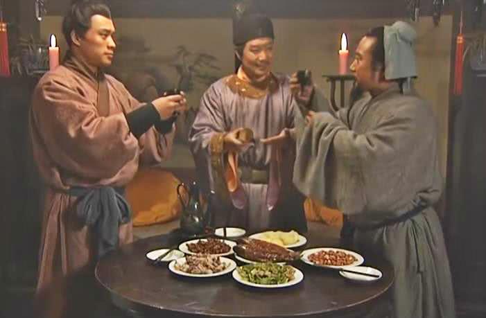 水浒传武松看见哥哥被人欺负,武松评价柴进