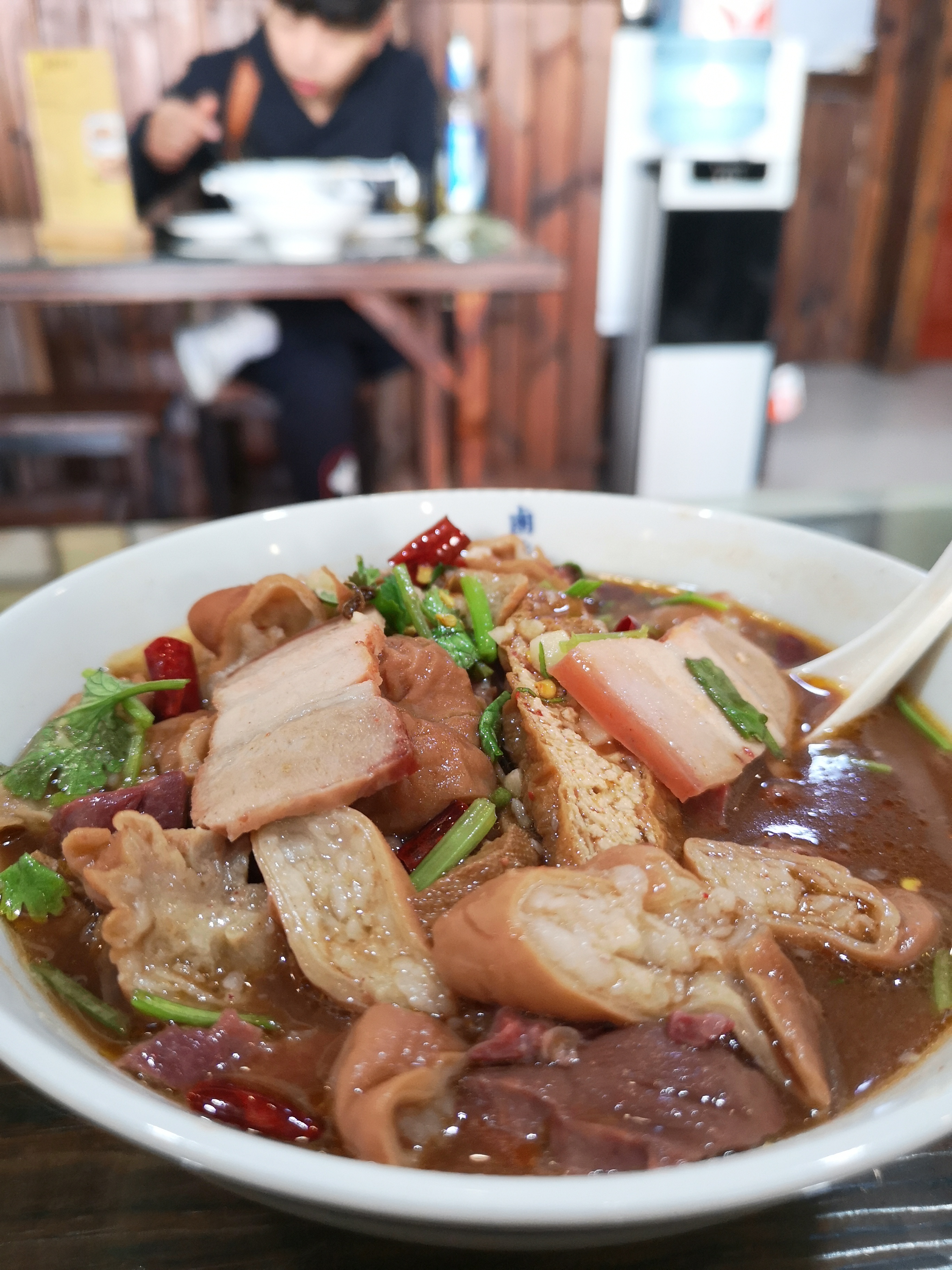 天津长春道卤煮火烧,天津有卤煮火烧店吗