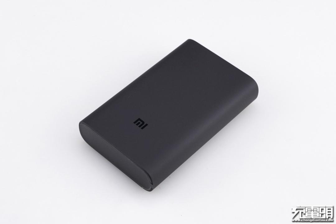 充电宝三大巨头,锂电源储能大型充电宝