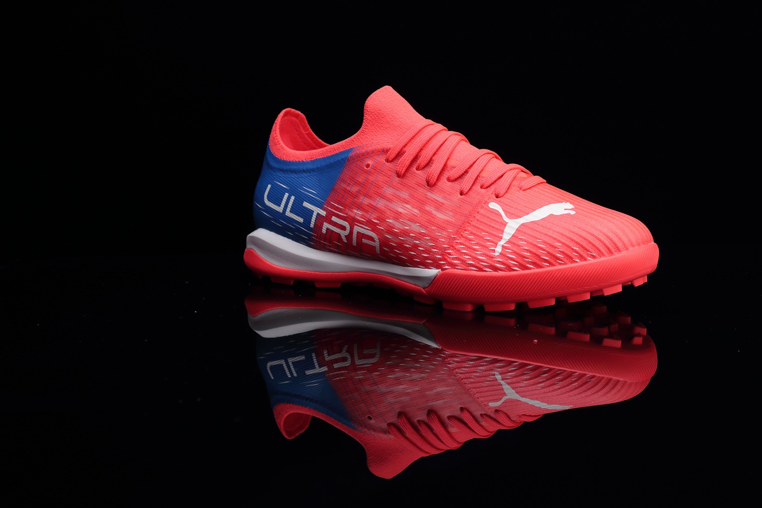 pumaultra3.3宽脚,pumaultra1.3足球鞋