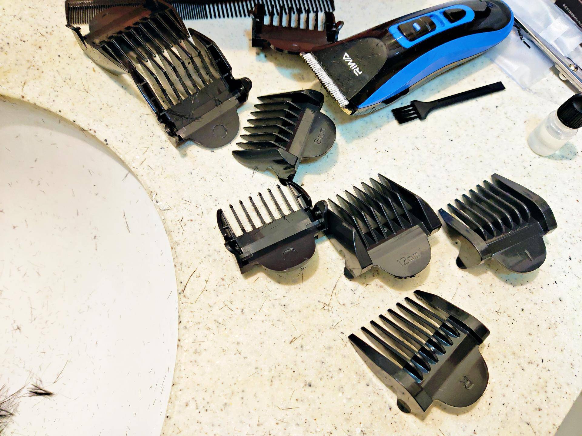 理发店不开门制作视频,理发店不开门教程