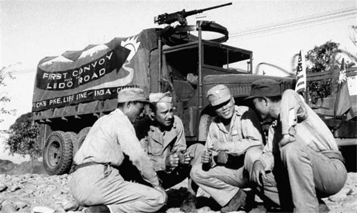 非洲国家内斗，却被戏称为中国两所军校学生的PK，这是为什么？