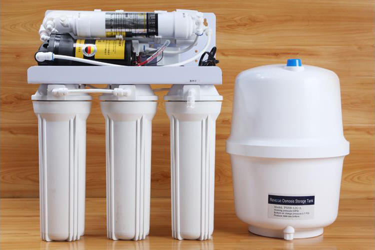 美的mrc1587b-50g净水器怎么安装,净水器不打孔靠墙怎么安装