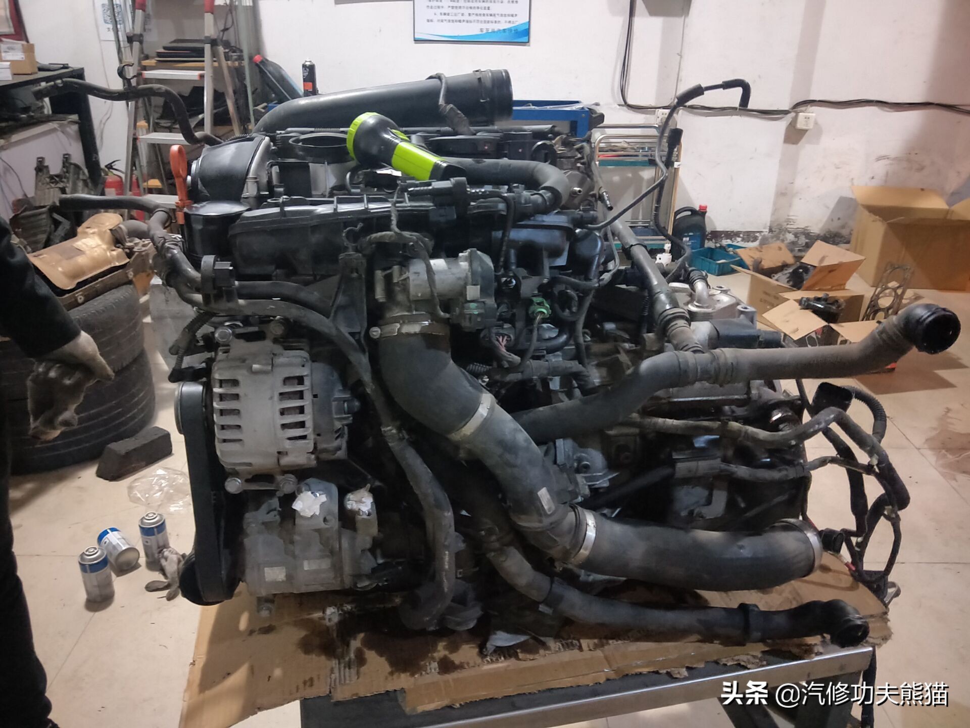 奥迪q3治理烧机油,奥迪q3烧机油多少公里正常