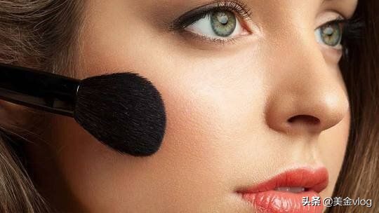 低饱和无花果色腮红,3ce无花果色腮红真实测评