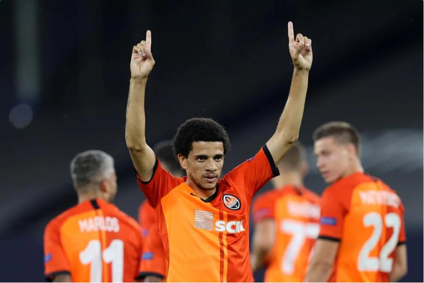 97秒闪电扳平比分,97秒两个进球世界杯