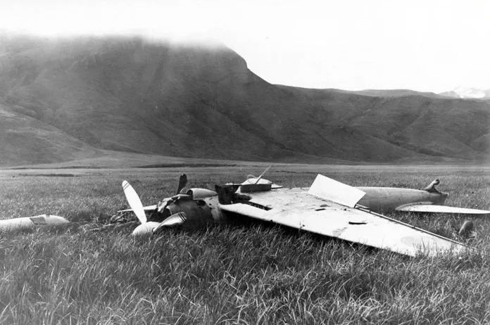 中途岛海战无处降落的零式战机 (中途岛海战日本出动零式飞机)