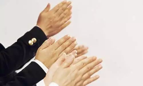 那些年我们膜拜过的高考作文,高考惊艳阅卷官的满分作文