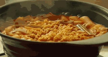 只做一种菜品的店,自己动手做料理的餐厅