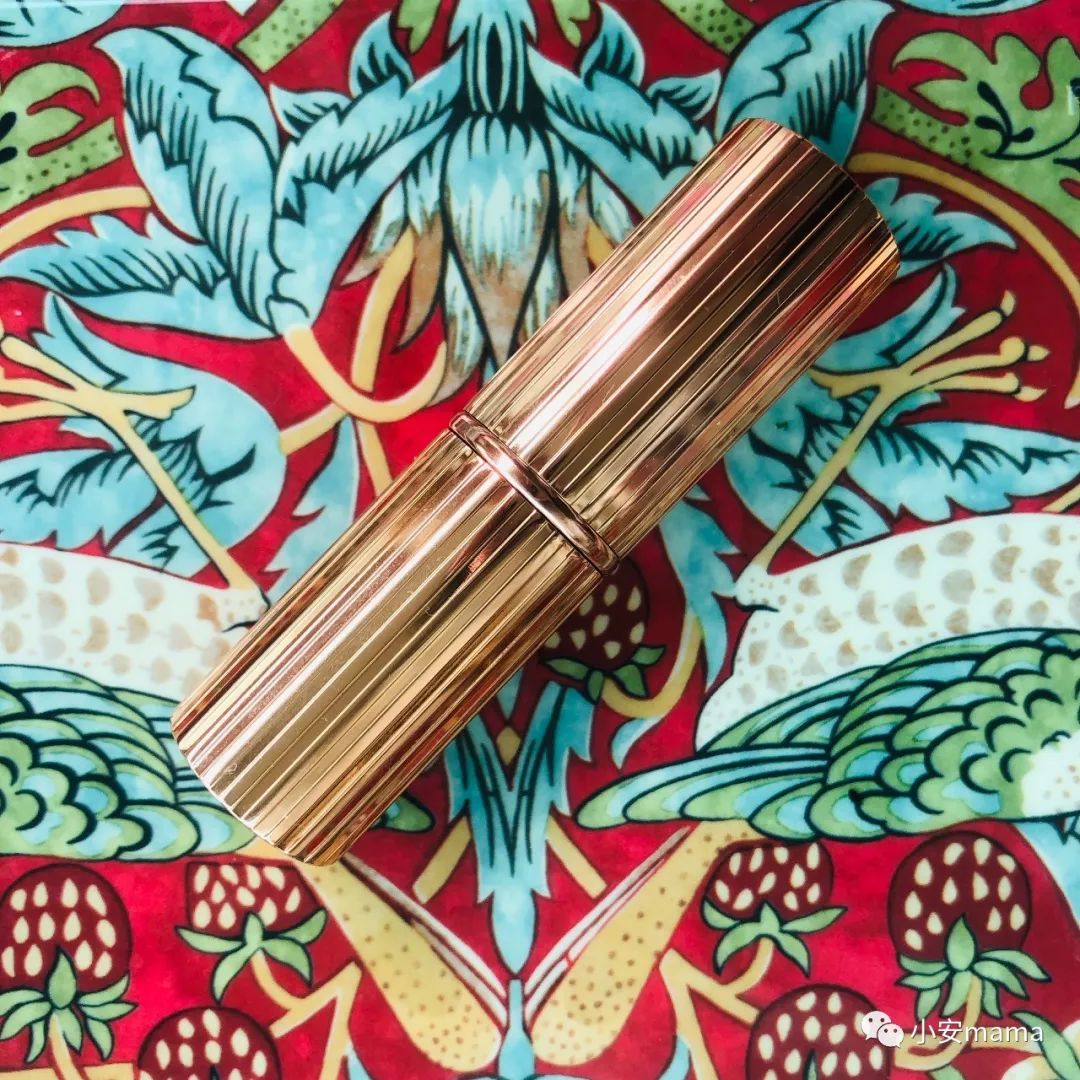 钱得花在刀刃上男生,钱得花在刀刃上谁说的