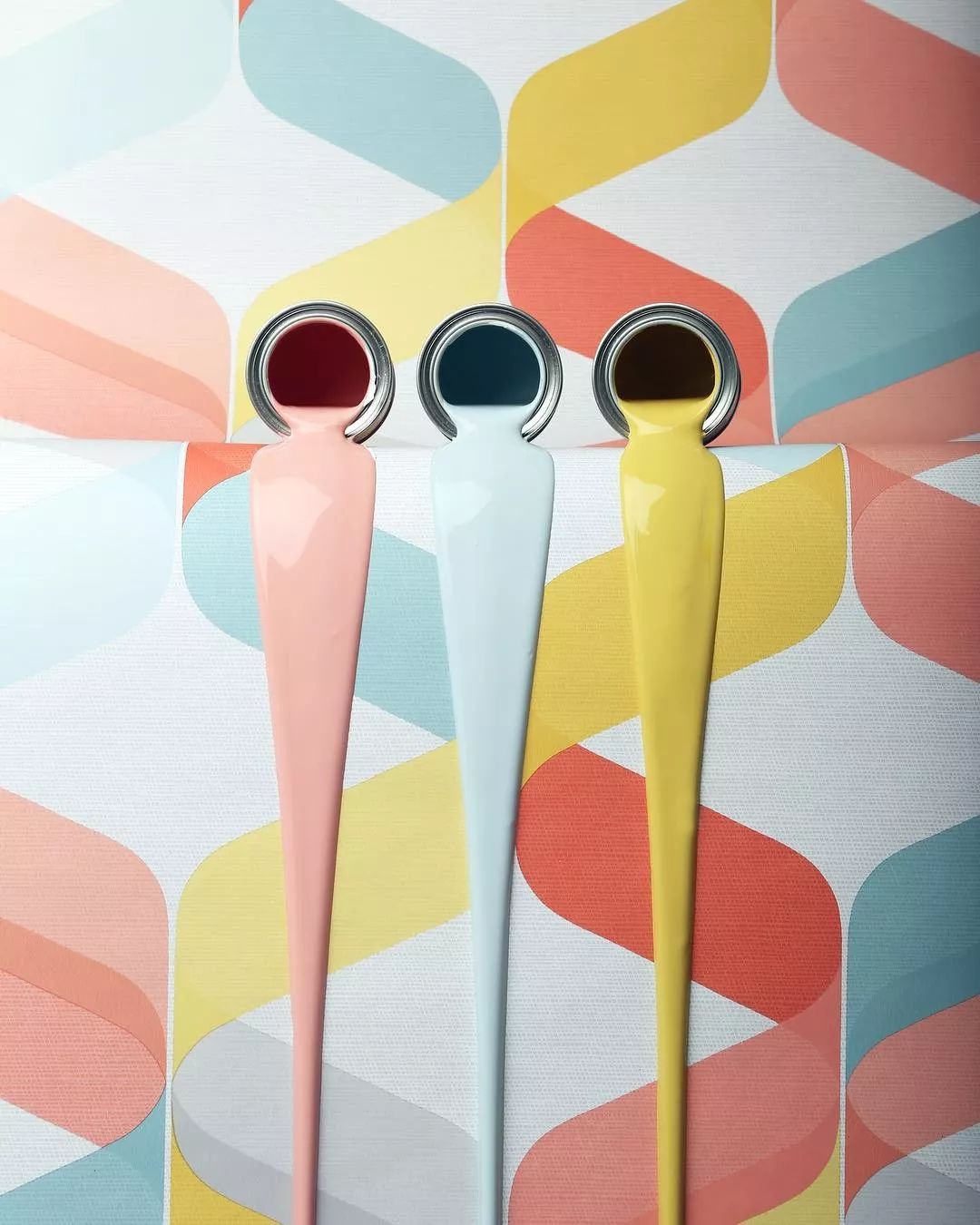 墙纸墙布分分清，装修贴啥不烦心