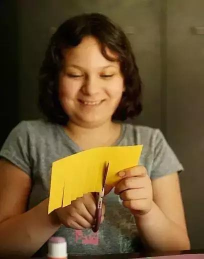 自制手工节日贺卡材料,手工制作节日贺卡幼儿园教程