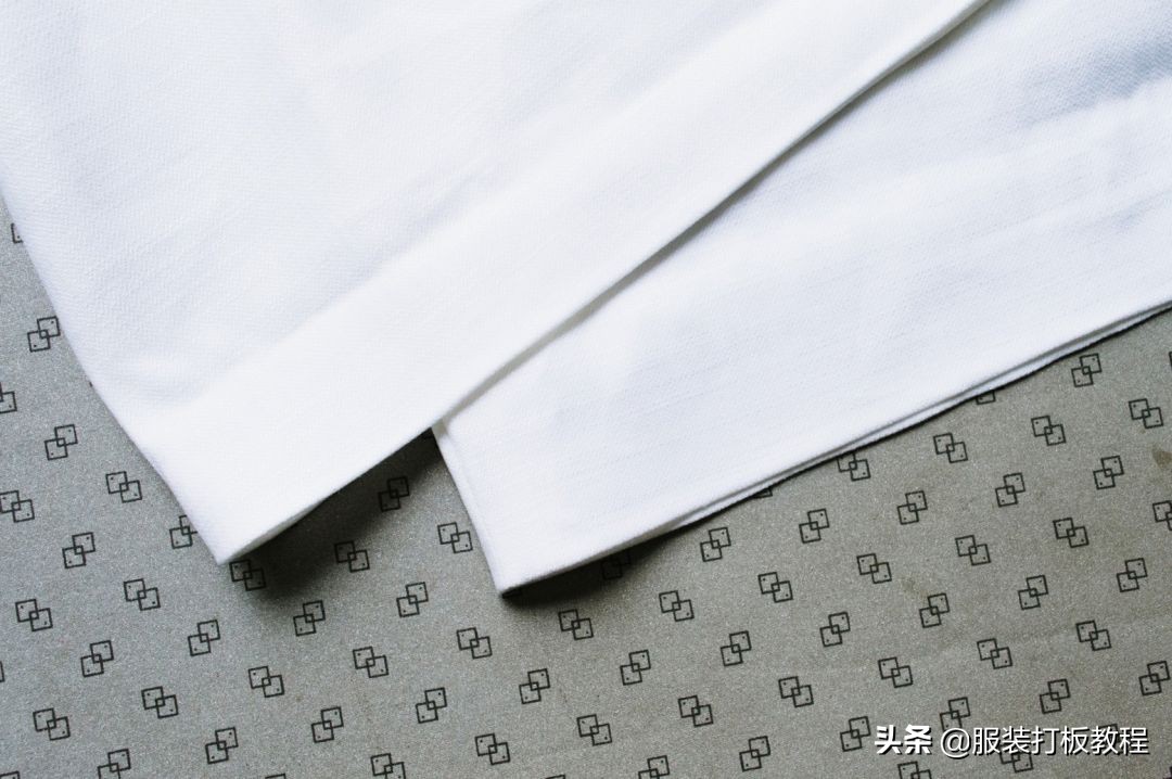 白色亚麻裤怎么搭配,亚麻裤子制作教程女款