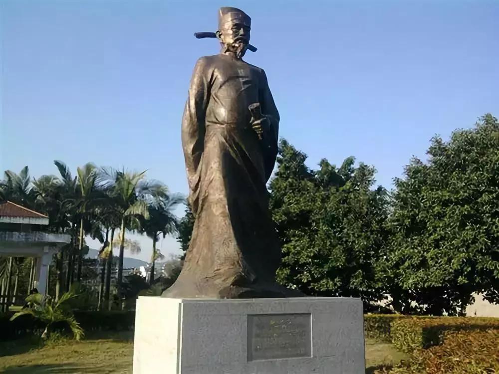 漳州和厦门全面对比,漳州和厦门经济比拼