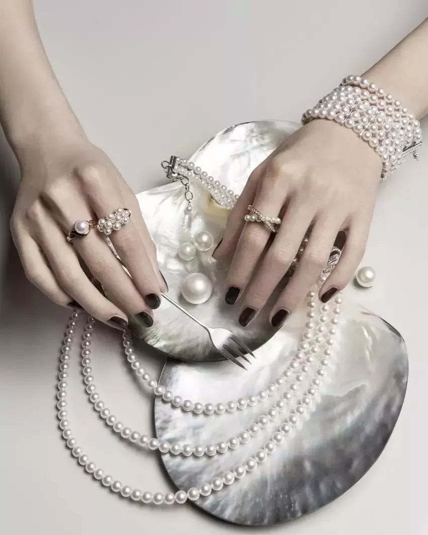 母亲节送什么项链比较好,母亲节给妈妈买什么样的珠宝首饰