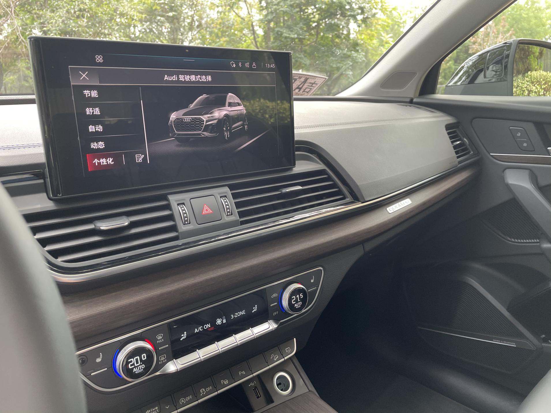 豪华中型suvq5l技术型,豪华款的suv奥迪q5落地价