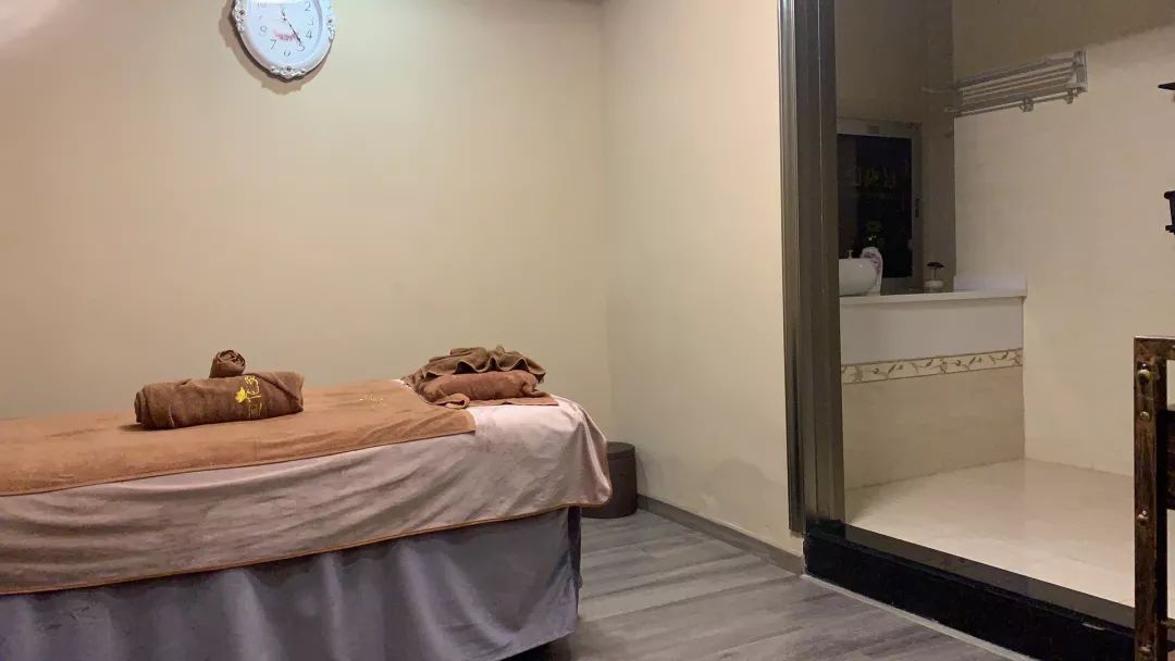 你想要的健康，从紫砂莲花灸开始~