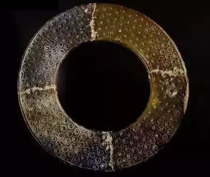 玉有五色沁胜得十万金什么意思,玉有五色沁胜得十万金是什么意思