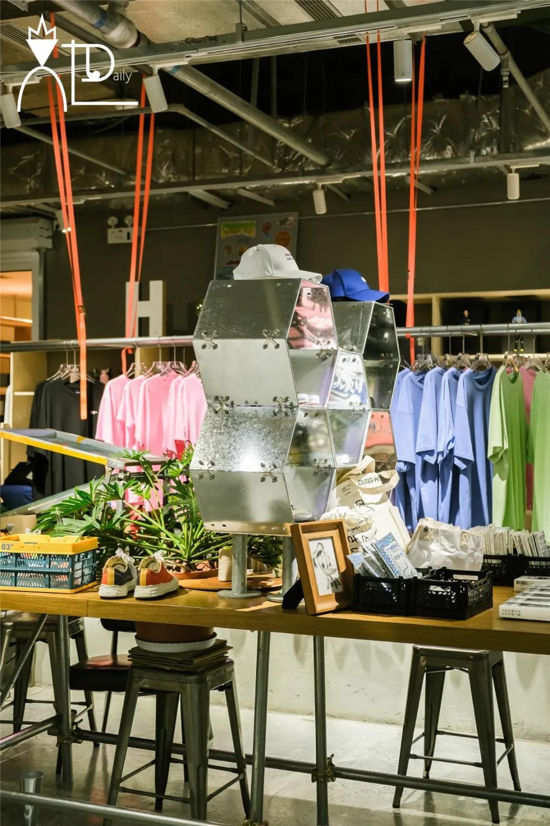 青岛品牌买手店,青岛买手店设计师